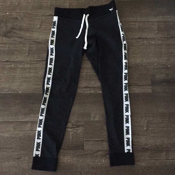 PINK Victoria's Secret Pants - Pink Victoria’s Secret leggings.